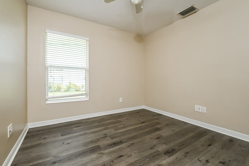 2,600/Mo, 15215 Searobbin Dr Lakewood Ranch, FL 34202 Bedroom View