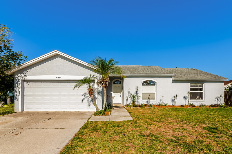 2,025/Mo, 6109 63rd Ave E Palmetto, FL 34221 External View
