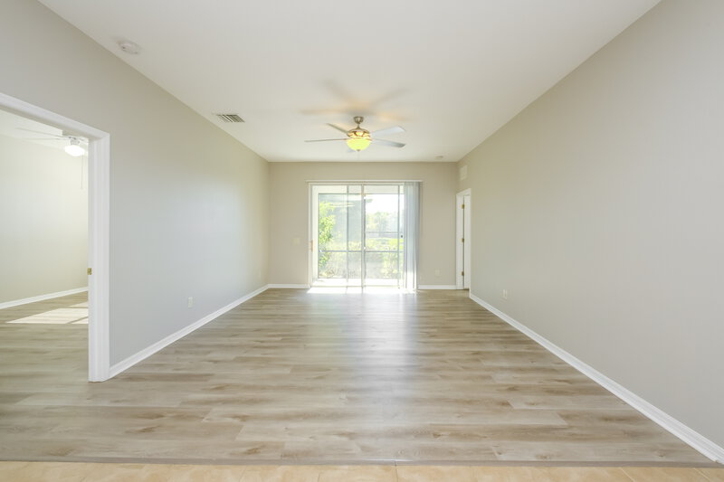 2,720/Mo, 9011 40th Ct E Parrish, FL 34219 Family Room View