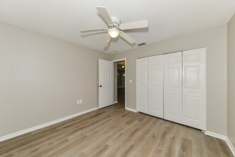 2,185/Mo, 2506 55th Ave E Bradenton, FL 34203 Bedroom View 4