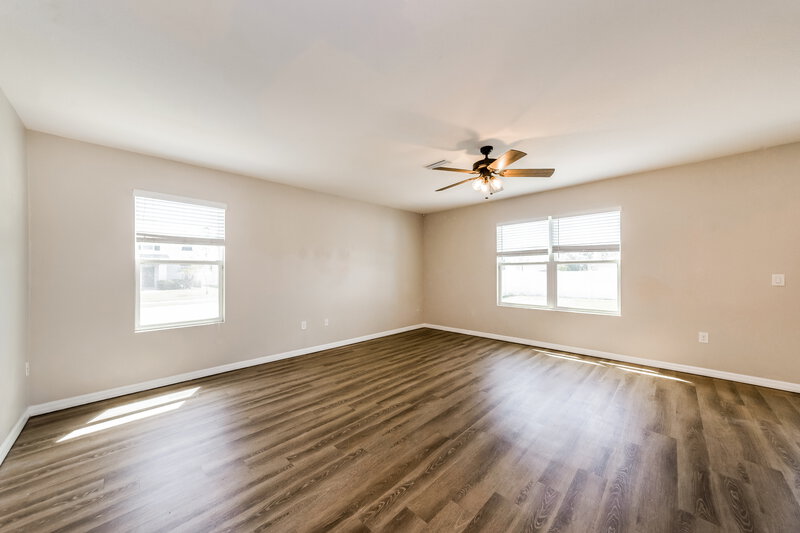 3,850/Mo, 204 Lone Dove Ln Bradenton, FL 34212 Living Room View 3