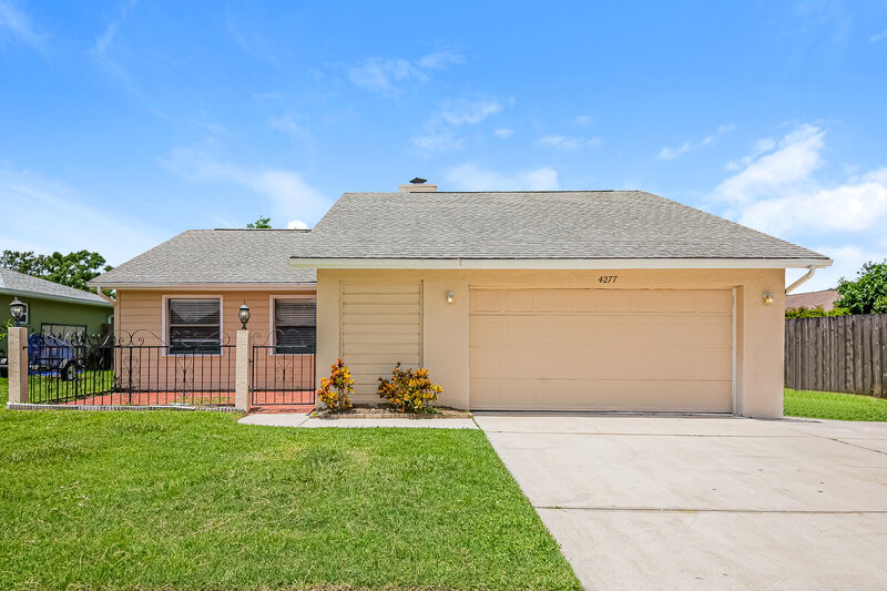 2,700/Mo, 4277 Lancaster Dr Sarasota, FL 34241 External View