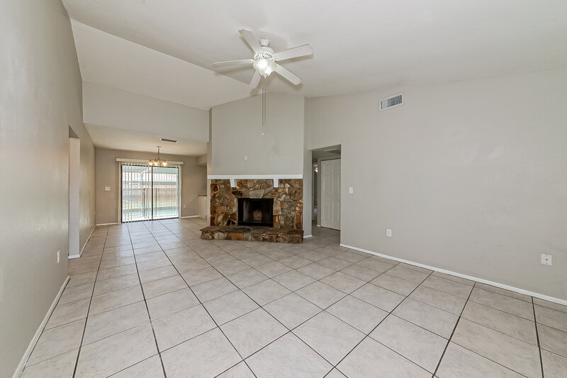 2,700/Mo, 4277 Lancaster Dr Sarasota, FL 34241 Living Room View