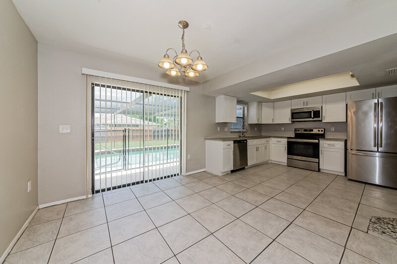 2,700/Mo, 4277 Lancaster Dr Sarasota, FL 34241 Dining Room View