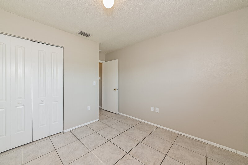 2,700/Mo, 4277 Lancaster Dr Sarasota, FL 34241 Bedroom View 3