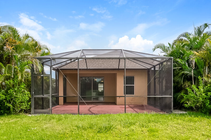 2,715/Mo, 11126 Battery Park Pl Bradenton, FL 34211 Rear View 2