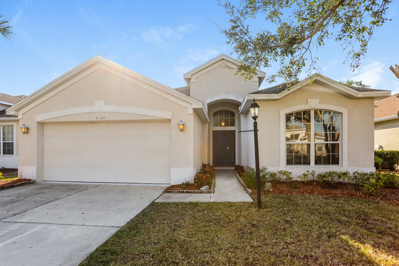 2,135/Mo, 4127 101st Ave E Parrish, FL 34219 External View