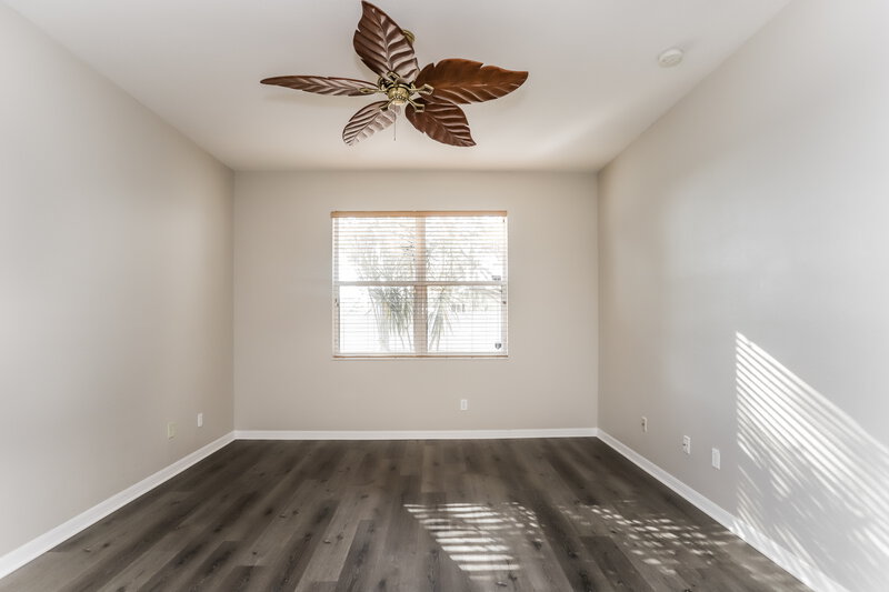 2,135/Mo, 4127 101st Ave E Parrish, FL 34219 Main Bedroom View