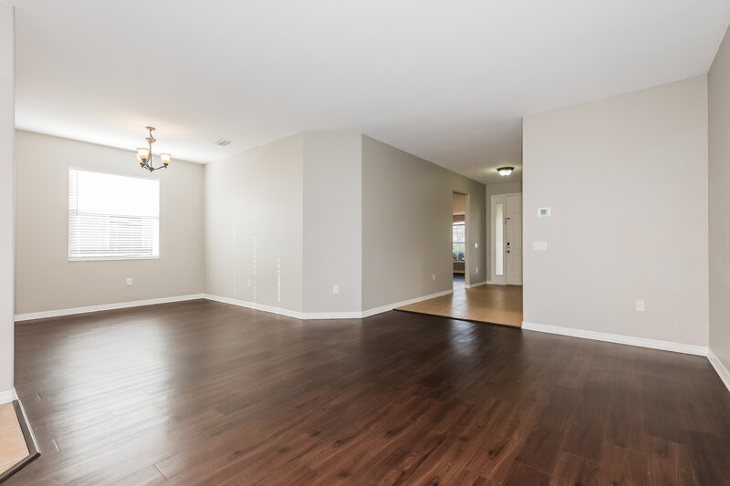 2,040/Mo, 5412 Lexington Dr Parrish, FL 34219 Living Room View