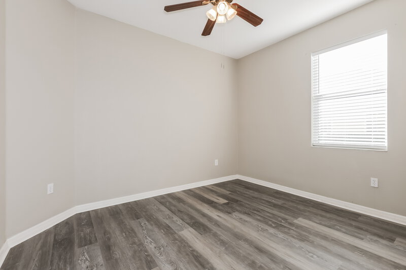 2,040/Mo, 5412 Lexington Dr Parrish, FL 34219 Bedroom View 2