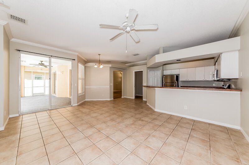 3,800/Mo, 4665 73rd St E Bradenton, FL 34203 Misc View 5