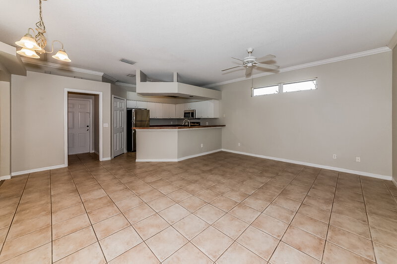 3,800/Mo, 4665 73rd St E Bradenton, FL 34203 Misc View 6