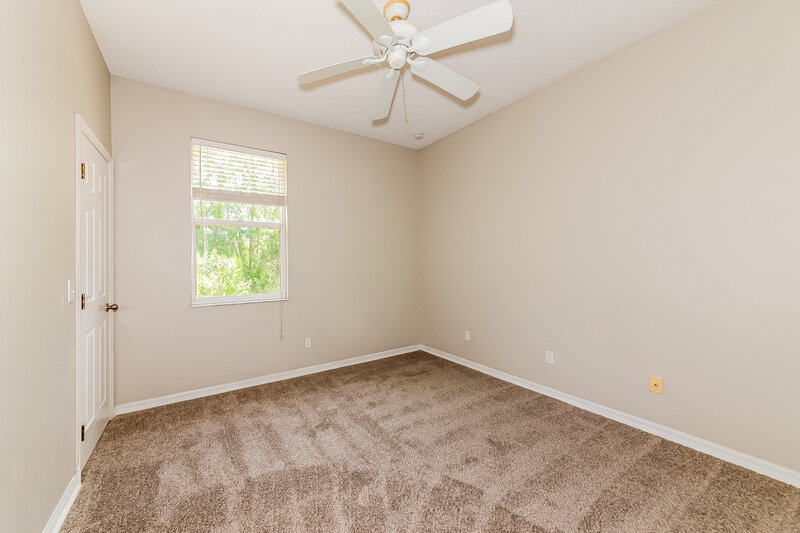 3,800/Mo, 4665 73rd St E Bradenton, FL 34203 Misc View 11