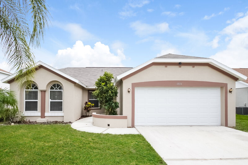 2,575/Mo, 4814 11th Avenue Cir E Bradenton, FL 34208 External View