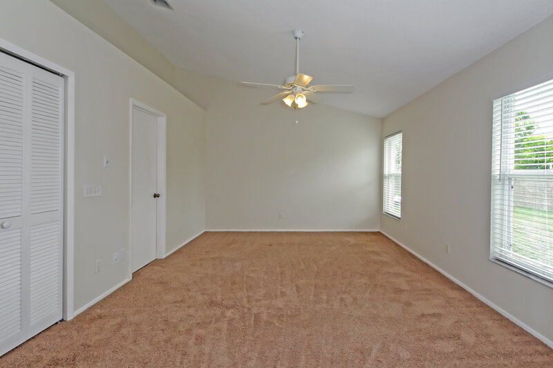 2,575/Mo, 4814 11th Avenue Cir E Bradenton, FL 34208 Kitchen View 2