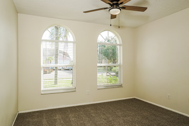 2,475/Mo, 4814 11th Avenue Cir E Bradenton, FL 34208 Bedroom View 2