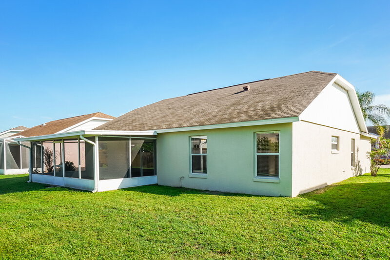 2,475/Mo, 4814 11th Avenue Cir E Bradenton, FL 34208 Rear View