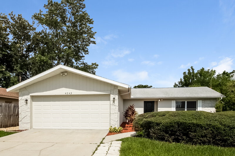 2,450/Mo, 4243 Lanai Dr Sarasota, FL 34241 External View