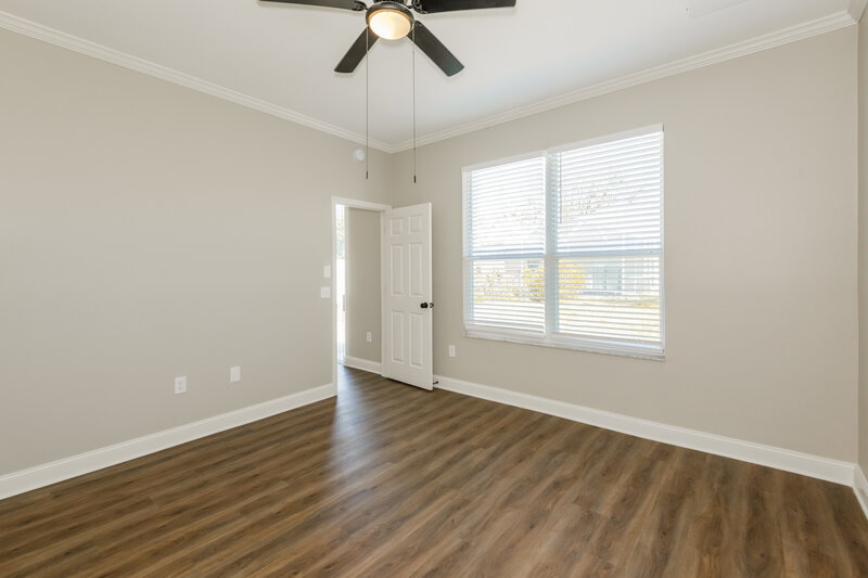2,350/Mo, 12239 Hollybush Ter Lakewood Ranch, FL 34202 Main Bedroom View 2