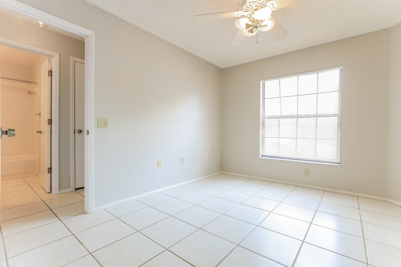3,300/Mo, 606 49th St E Bradenton, FL 34208 Bedroom View