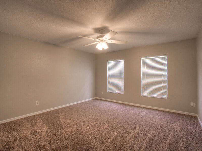 2,450/Mo, 11825 Colyar Ln Parrish, FL 34219 Standard Bed View 2