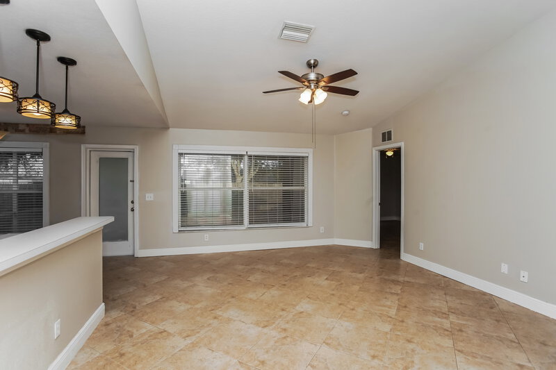 2,070/Mo, 12147 Warwick Cir Parrish, FL 34219 Dining Room View