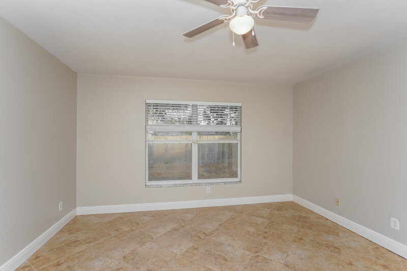 2,070/Mo, 12147 Warwick Cir Parrish, FL 34219 Main Bedroom View