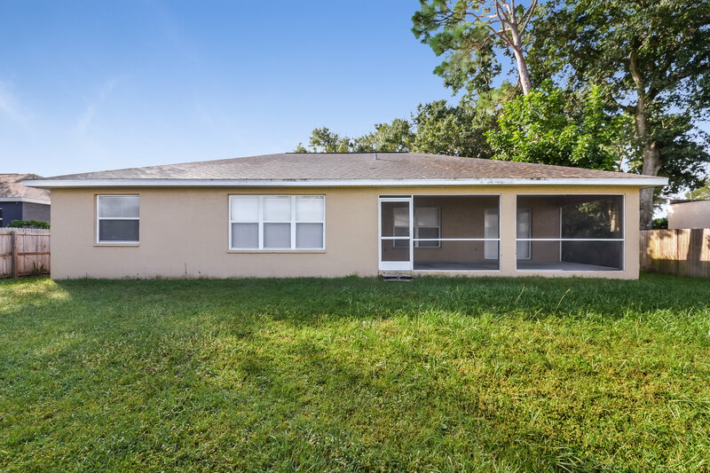 2,685/Mo, 4123 1st Ave E Bradenton, FL 34208 rearview View