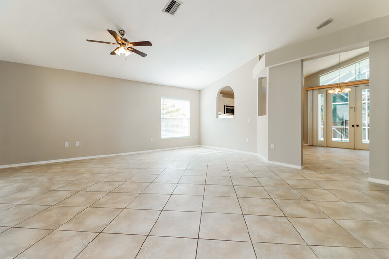 2,750/Mo, 12226 Hollybush Ter Lakewood Ranch, FL 34202 Living Room View 2
