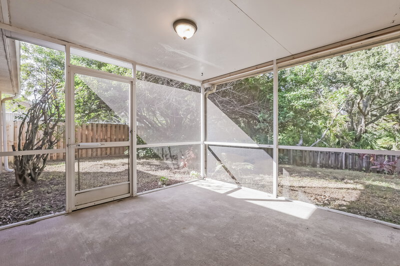 2,170/Mo, 11753 Shirburn Cir Parrish, FL 34219 Sun Room View