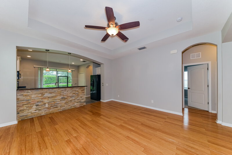 2,255/Mo, 11626 Piedmont Park Crossing Bradenton, FL 34211 Living Room View 3