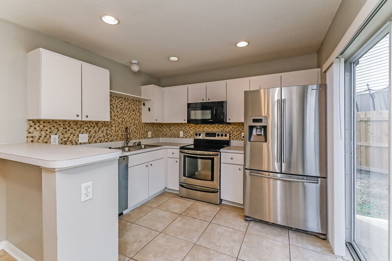 3,330/Mo, 4718 69th Ct E Palmetto, FL 34221 Kitchen View