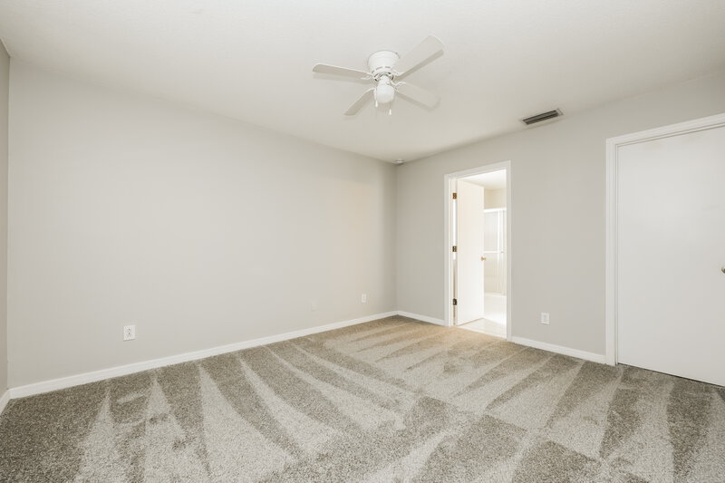 1,950/Mo, 11804 Dunster Ln Parrish, FL 34219 Main Bedroom View