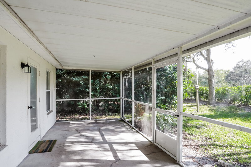 2,295/Mo, 11843 Dunster Ln Parrish, FL 34219 Sun Room View