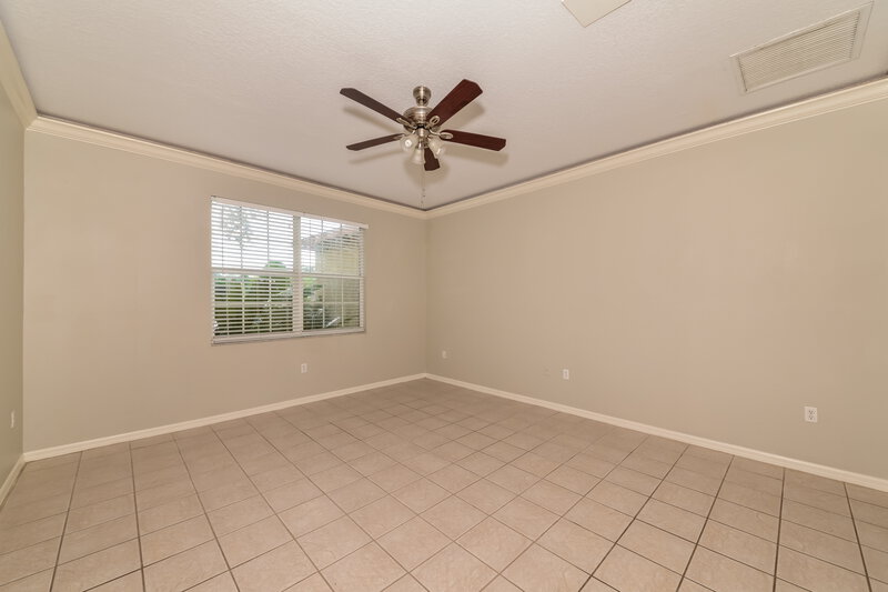 3,210/Mo, 2129 49th Ave E Bradenton, FL 34203 Living Room View