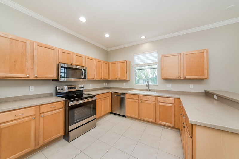 2,730/Mo, 6316 Laurel Creek Trl Ellenton, FL 34222 Kitchen View