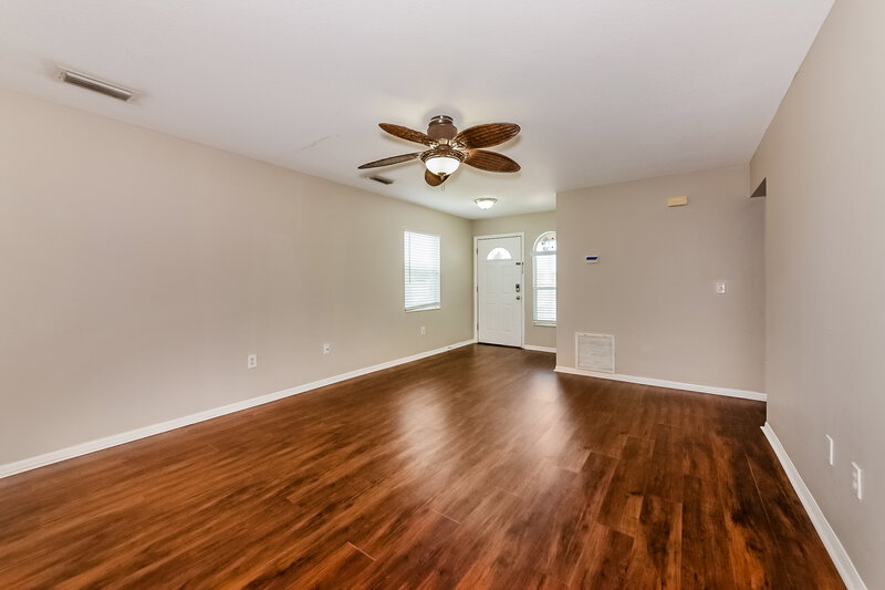 2,560/Mo, 5573 Colony Lake Ln Sarasota, FL 34233 Living Room View