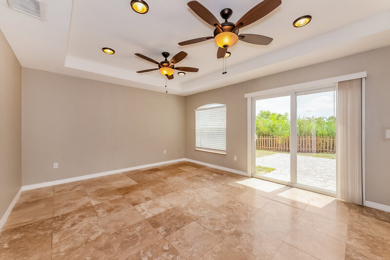 2,560/Mo, 5573 Colony Lake Ln Sarasota, FL 34233 Family Room View
