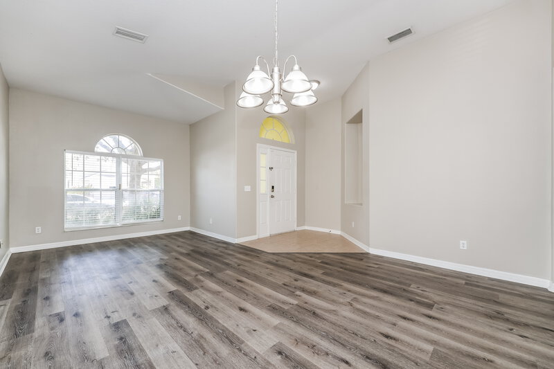 2,360/Mo, 3807 101st Ave E Parrish, FL 34219 Dining Room View