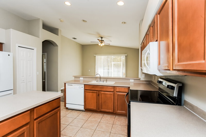 2,120/Mo, 3807 101st Ave E Parrish, FL 34219 Misc View 4