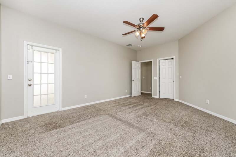 2,360/Mo, 3807 101st Ave E Parrish, FL 34219 Main Bedroom View 2
