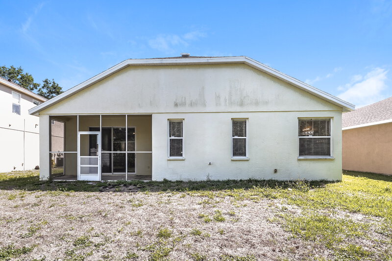 2,360/Mo, 3807 101st Ave E Parrish, FL 34219 Rear View
