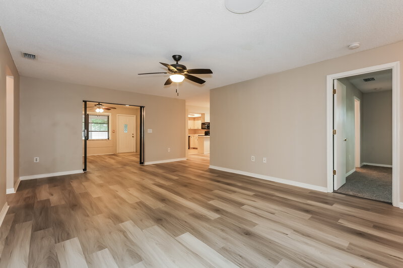 3,150/Mo, 1963 Country Meadows Way Sarasota, FL 34235 Living Room View