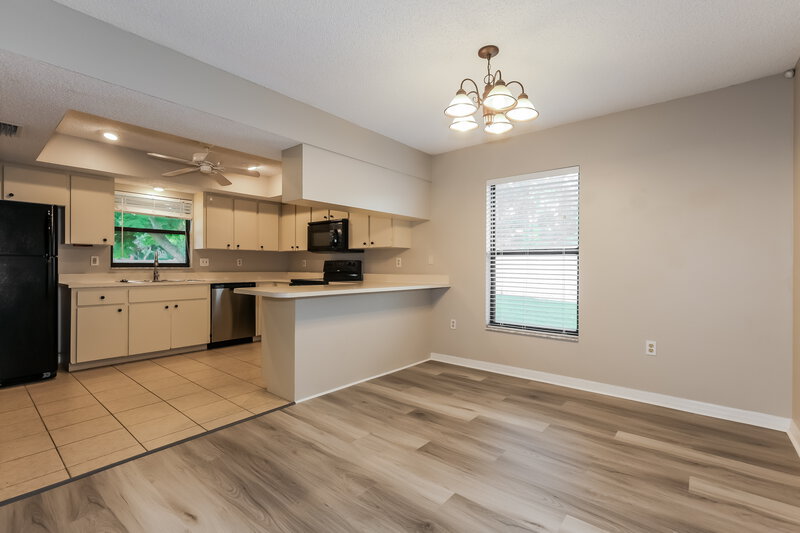3,150/Mo, 1963 Country Meadows Way Sarasota, FL 34235 Dining Room View