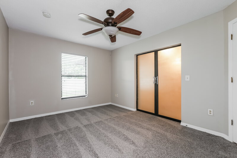3,150/Mo, 1963 Country Meadows Way Sarasota, FL 34235 Main Bedroom View