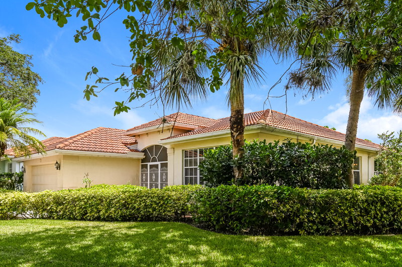 2,120/Mo, 12847 Timber Ridge Dr Fort Myers, FL 33913 Front View