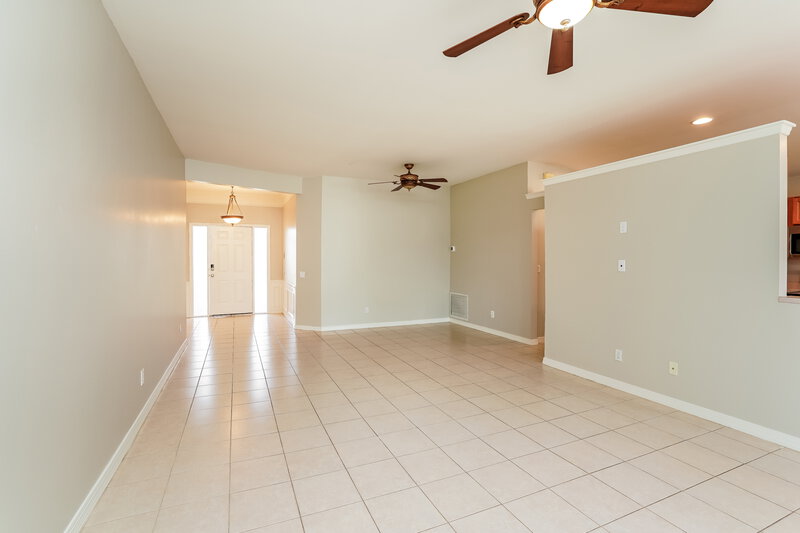 2,295/Mo, 13233 Hampton Park Ct Fort Myers, FL 33913 Living Room View 2
