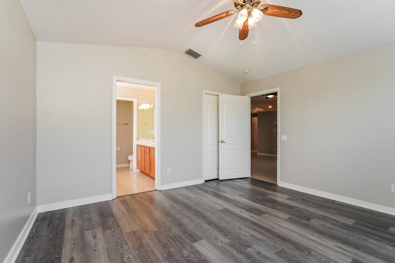 2,295/Mo, 13233 Hampton Park Ct Fort Myers, FL 33913 Main Bedroom View