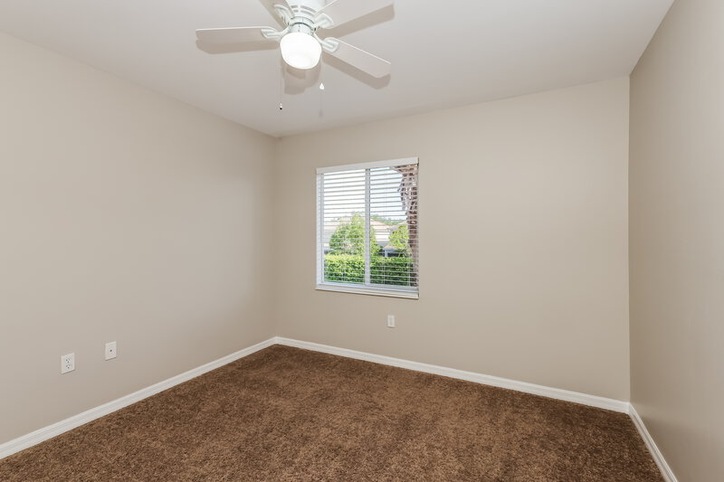 2,510/Mo, 2185 Fairmont Ln Naples, FL 34120 Bedroom View