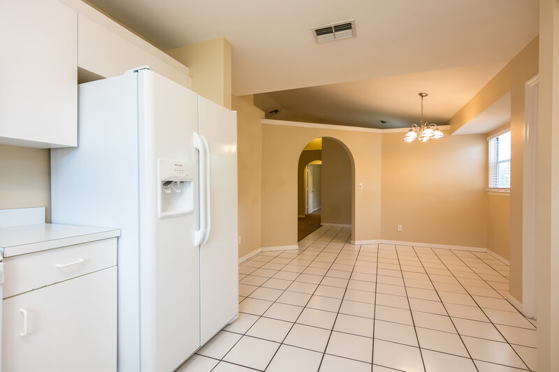 2,290/Mo, 27091 Lavinka St Bonita Springs, FL 34135 Kitchen View